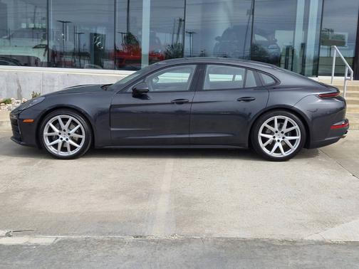 Vulcano Gray Metallic 2024 Porsche Panamera