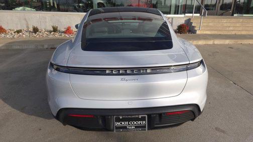 2025 Porsche Taycan RWD