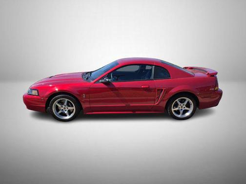 2001 Ford Mustang SVT Cobra