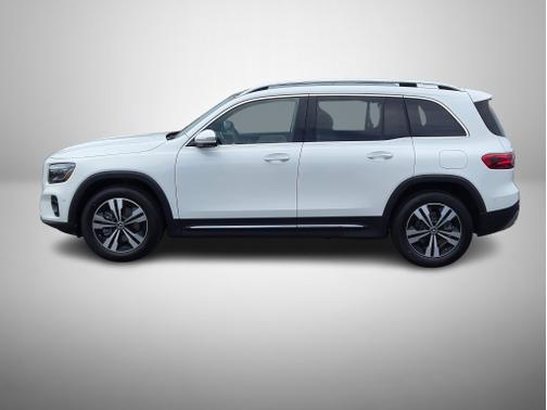 2025 Mercedes-Benz GLB 250 