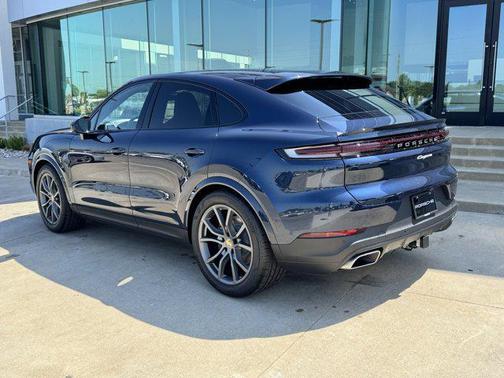 2025 Porsche Cayenne Coupe AWD