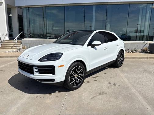 2024 Porsche Cayenne 