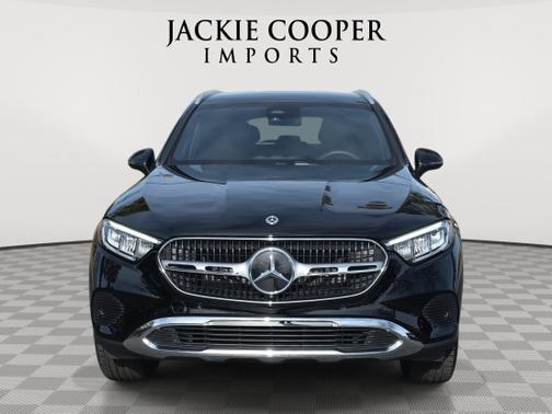 2025 Mercedes-Benz GLC 300 