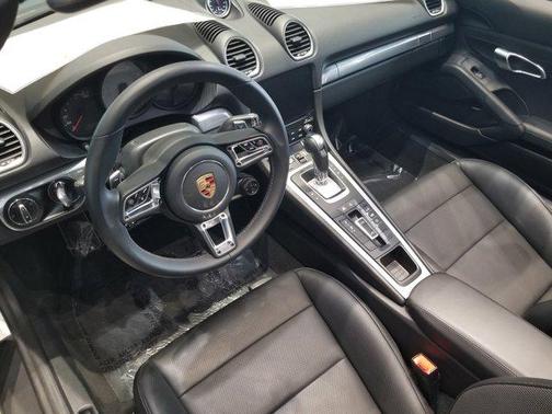 2024 Porsche 718 Boxster 