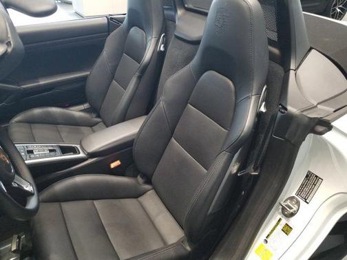 2024 Porsche 718 Boxster 