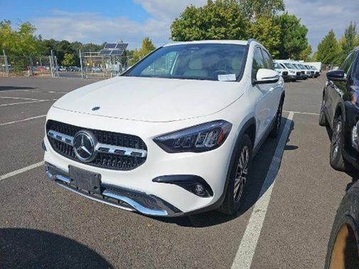2025 Mercedes-Benz GLA 250 4MATIC