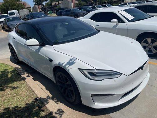 2022 Tesla Model S Plaid