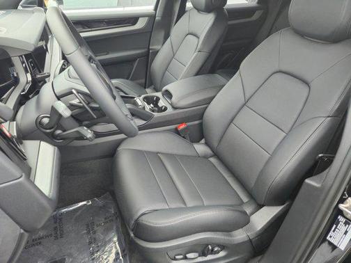 2024 Porsche Cayenne Cayenne