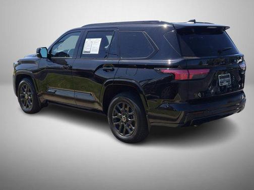 2024 Toyota Sequoia Platinum