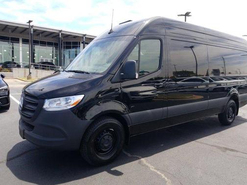 2024 Mercedes-Benz Sprinter 3500 Standard Roof