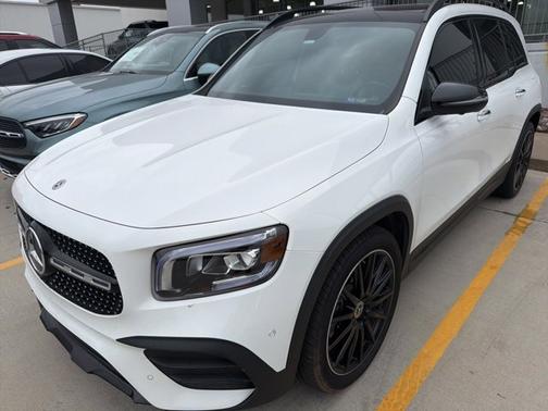 2023 Mercedes-Benz GLB 250 