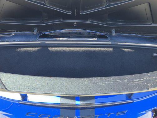 2022 Chevrolet Corvette Stingray w/2LT