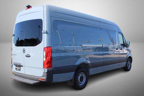 2024 Mercedes-Benz Sprinter 2500 High Roof