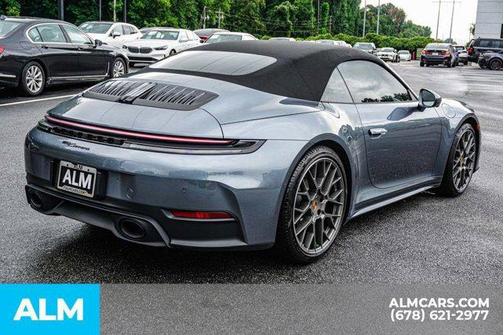 2025 Porsche 911 Carrera