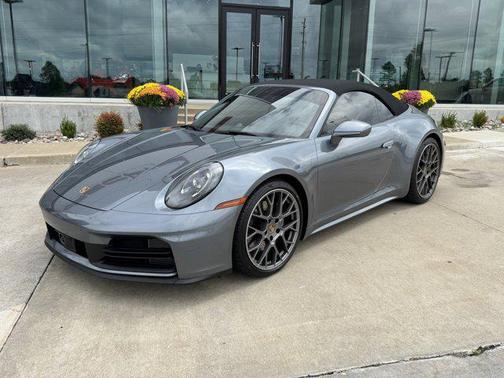 2025 Porsche 911 Carrera