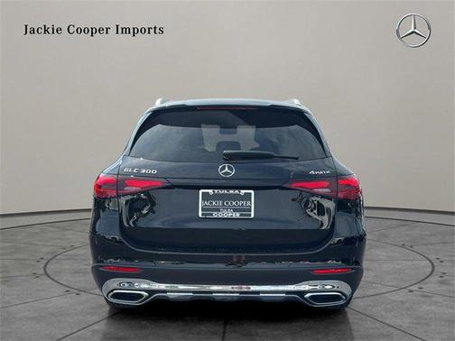 2025 Mercedes-Benz GLC 300 4MATIC