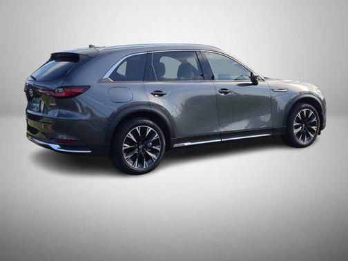 2024 Mazda CX-90 PHEV Premium Plus