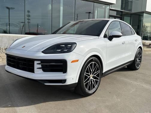 2024 Porsche Cayenne 