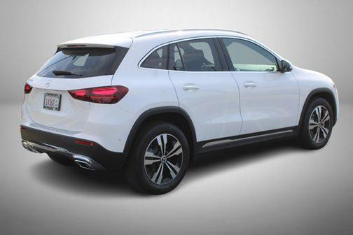 2025 Mercedes-Benz GLA 250 4MATIC