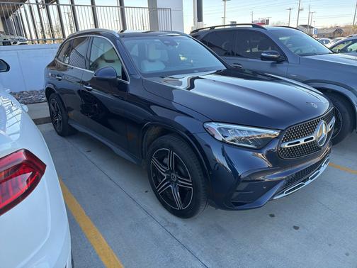 2023 Mercedes-Benz GLC 300 4MATIC
