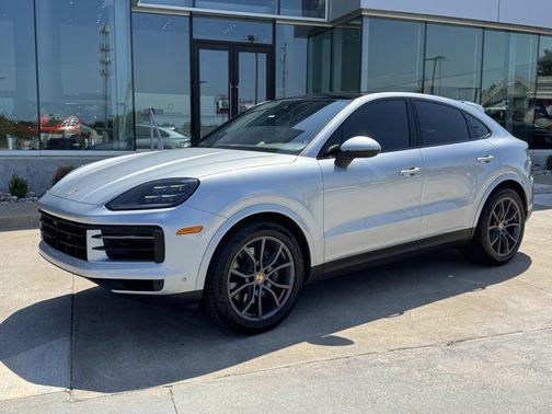 2024 Porsche Cayenne Coupe AWD