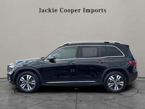 2025 Mercedes-Benz GLB 250 