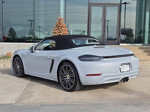 2025 Porsche 718 Boxster 