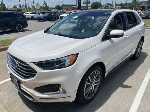 2019 Ford Edge Titanium