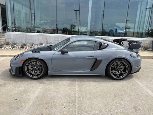 2023 Porsche 718 Cayman 