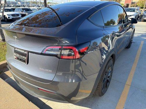 2023 Tesla Model Y Performance Dual Motor All-Wheel Drive