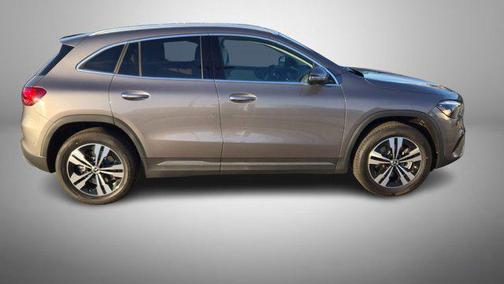 2025 Mercedes-Benz GLA 250 