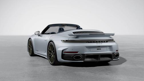 Ice Grey Metallic 2026 Porsche 911