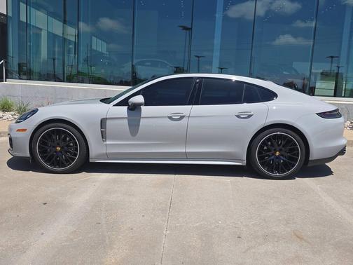 Chalk 2023 Porsche Panamera