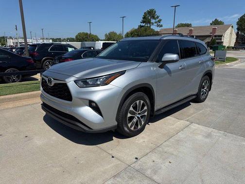 2020 Toyota Highlander XLE