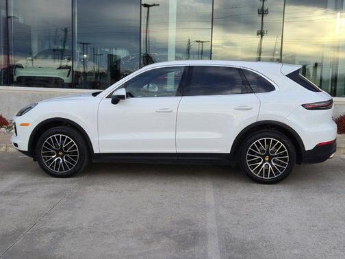 2019 Porsche Cayenne Base