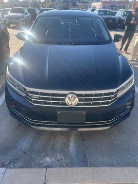 2017 Volkswagen Passat 1.8T R-Line w/Comfort