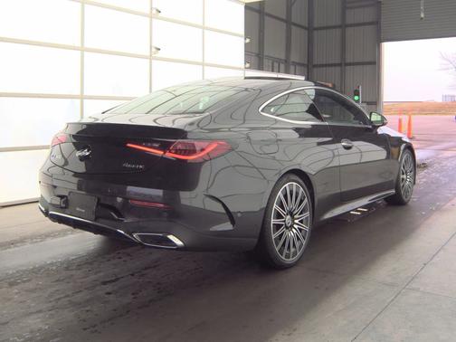 2025 Mercedes-Benz CLE 300 