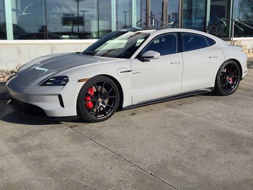 2025 Porsche Taycan GTS