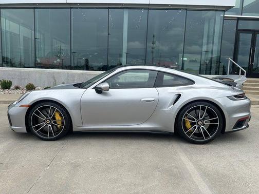 2024 Porsche 911 Turbo S