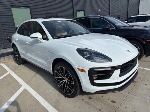 2023 Porsche Macan S