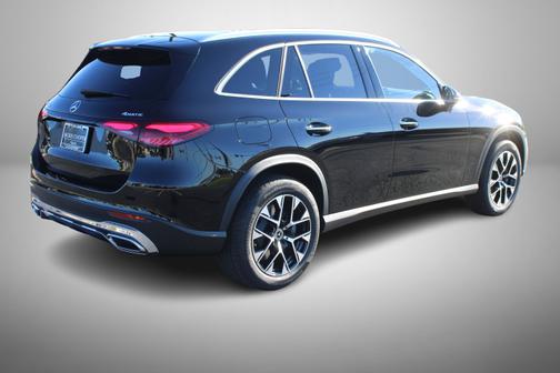 2025 Mercedes-Benz GLC 350e Base