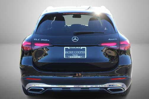 2025 Mercedes-Benz GLC 350e Base