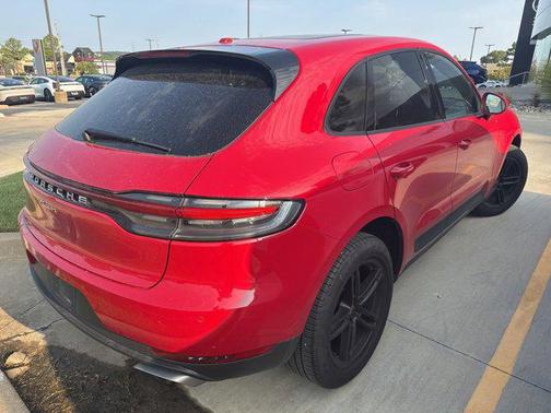 2020 Porsche Macan AWD