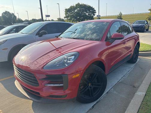 2020 Porsche Macan AWD