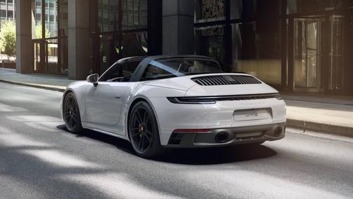 2022 Porsche 911 