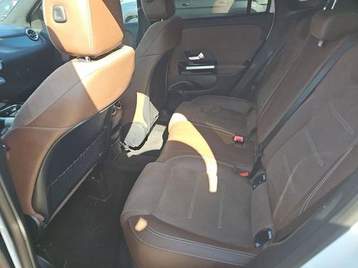 2024 Mercedes-Benz GLA 250 Base