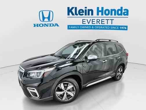 Crystal Black Silica 2019 Subaru Forester Touring