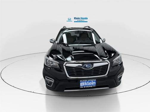 Crystal Black Silica 2019 Subaru Forester Touring