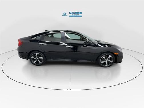 Crystal Black Pearl 2018 Honda Civic Touring