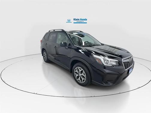 Crystal Black Silica 2019 Subaru Forester Premium